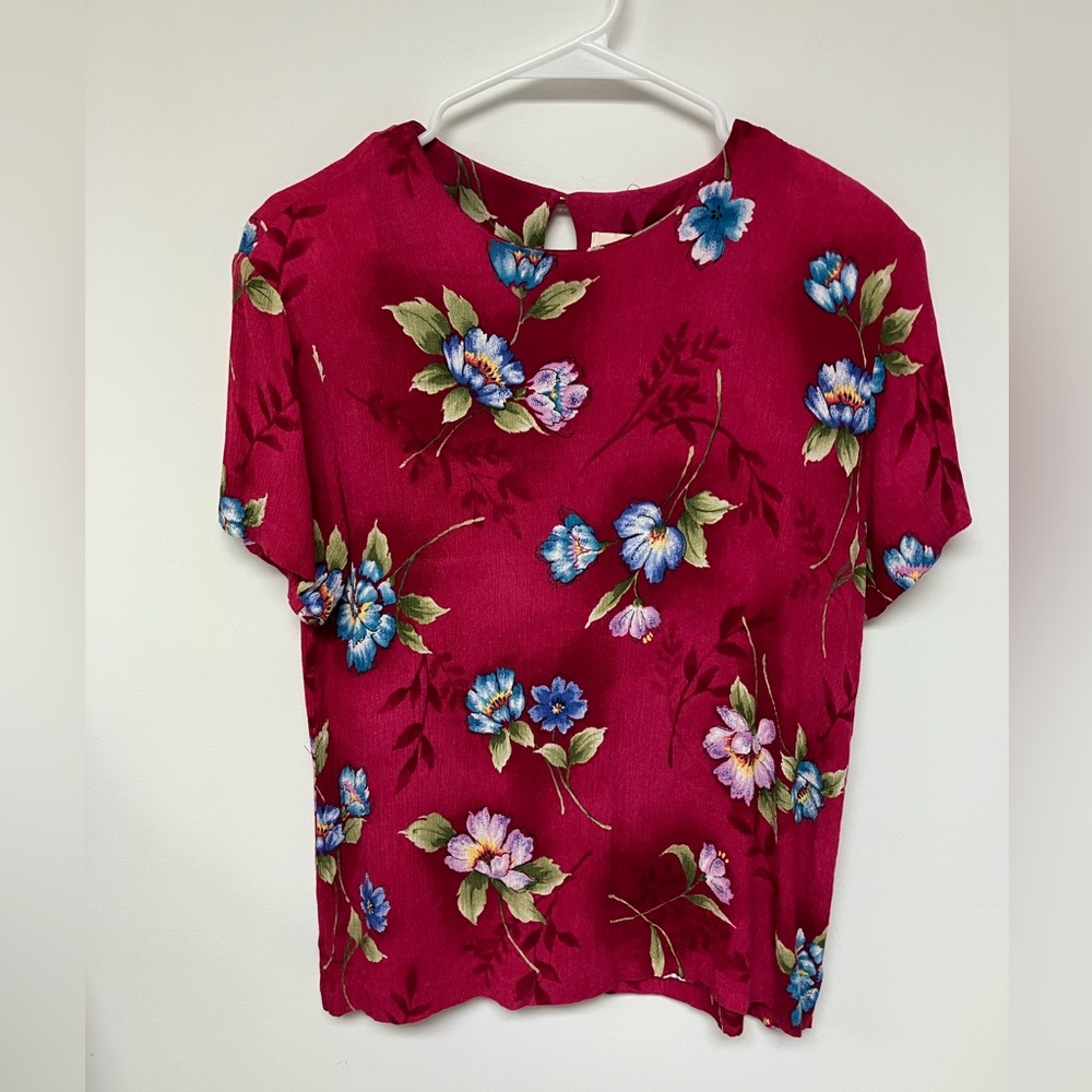 Jaclyn Smith Floral pink blouse, small